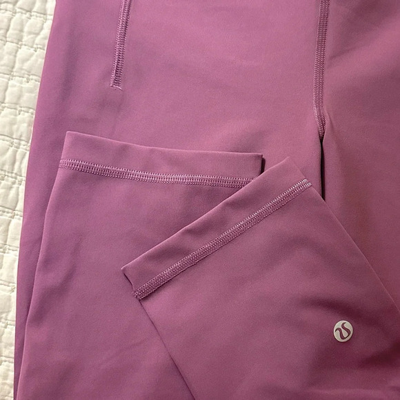Lululemon Swift Speed High-Rise Crop 21" - Vintage Plum 6 - Picture 7 of 7